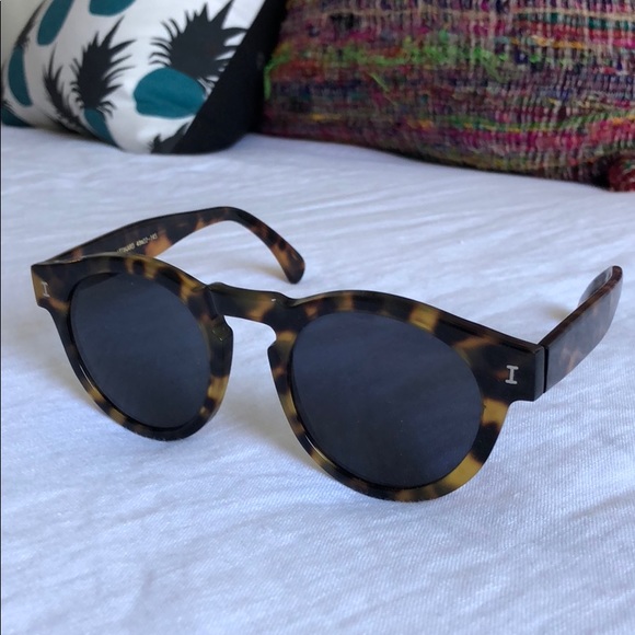 Illesteva Accessories - Illesteva sunglasses